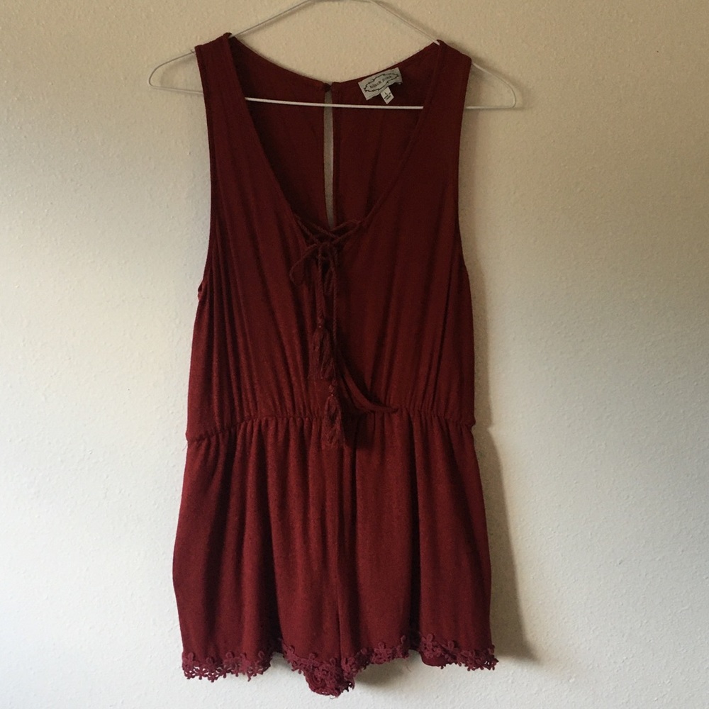 🌸burgundy Romper